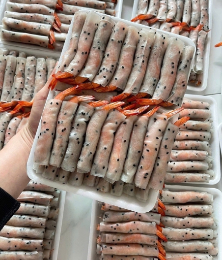 Chả ram tôm đất bánh tráng mè